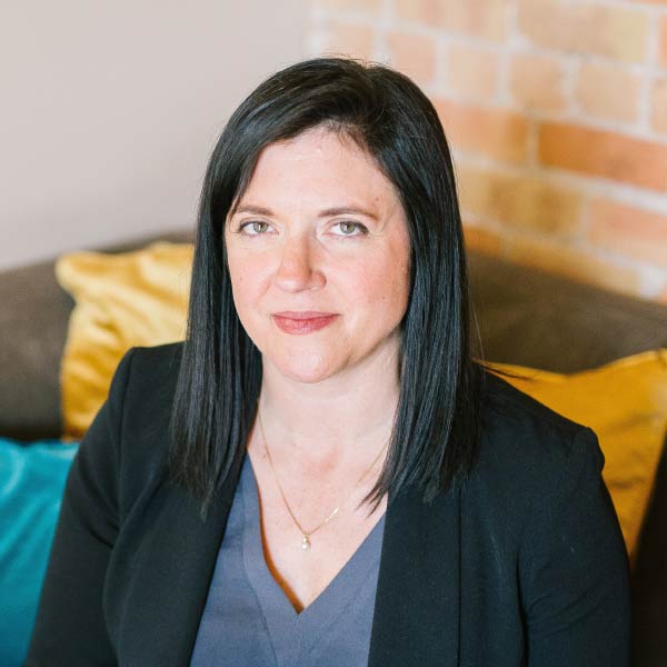 Headshot of Diana Wood, business professional - Supply Chain Transparency