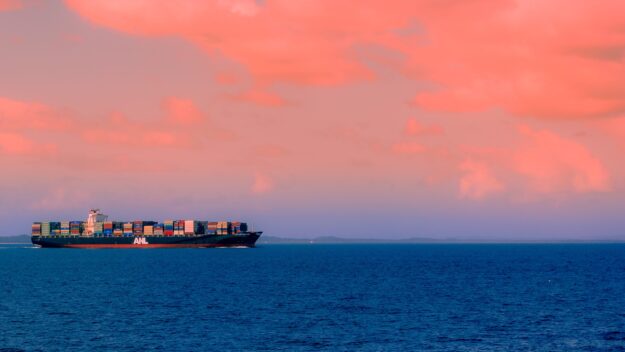 Maritime Industry Adopts Low Carbon Fuels to Meet Environmental Targets Maritime Industry Adopts Low Carbon Fuels to Meet Environmental Targets