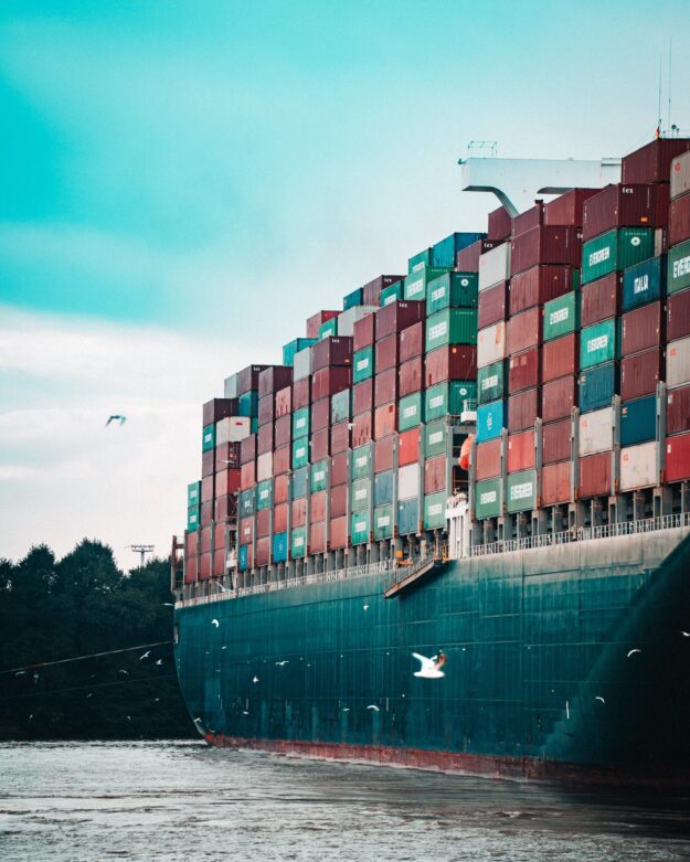 Global Supply Chains Adapt and Evolve Amidst Pandemic Challenges Global Supply Chains Adapt and Evolve Amidst Pandemic Challenges