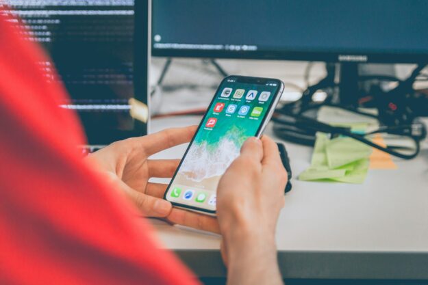 Revolutionary Smartphone Release Sparks Positive Developments and Opportunities in Global Supply Chain Revolutionary Smartphone Release Sparks Positive Developments and Opportunities in Global Supply Chain