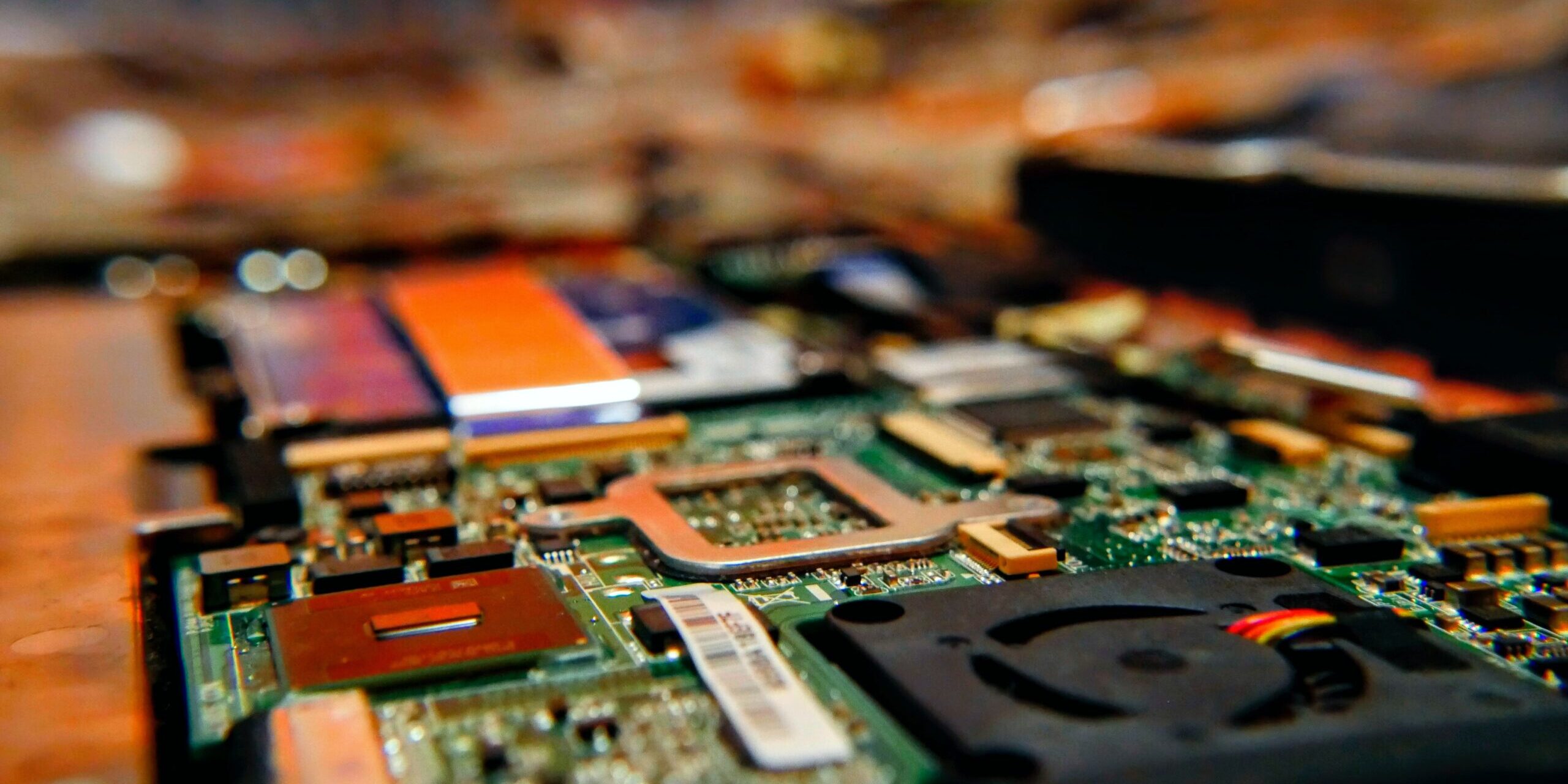 Biden-Harris Administration Collaborates with Microchip Technology to Bolster U.S. Semiconductor Supply Chain Resilience Biden-Harris Administration Collaborates with Microchip Technology to Bolster U.S. Semiconductor Supply Chain Resilience