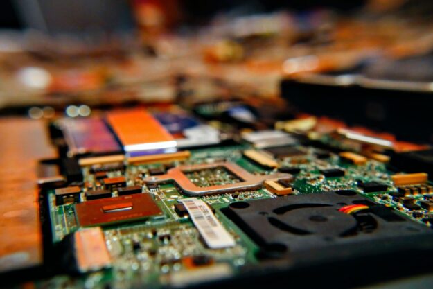 Biden-Harris Administration Collaborates with Microchip Technology to Bolster U.S. Semiconductor Supply Chain Resilience Biden-Harris Administration Collaborates with Microchip Technology to Bolster U.S. Semiconductor Supply Chain Resilience