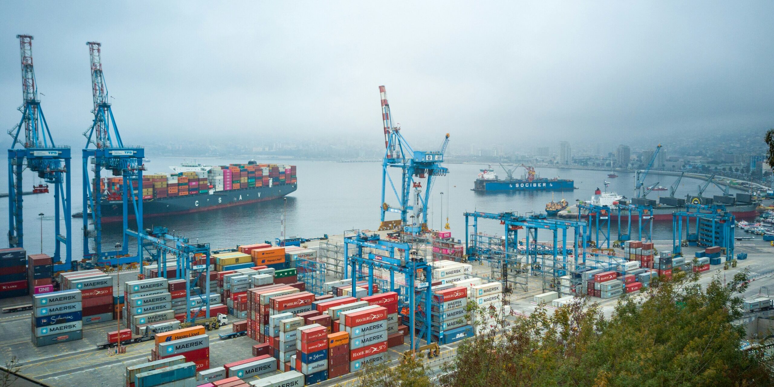 End-to-End Supply Chain Solution Unveiled to Boost Efficiency and Cut Costs End-to-End Supply Chain Solution Unveiled to Boost Efficiency and Cut Costs
