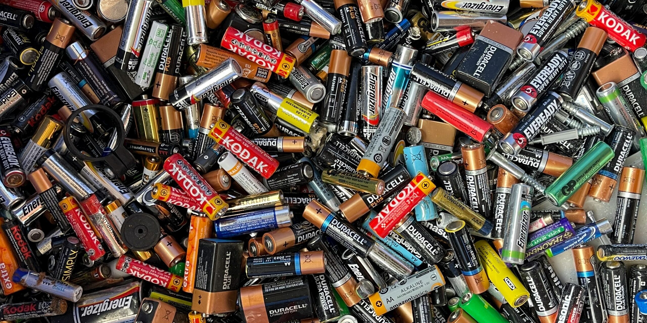 Partnership Established for Vanadium Battery Supply Chain in Queensland Partnership Established for Vanadium Battery Supply Chain in Queensland