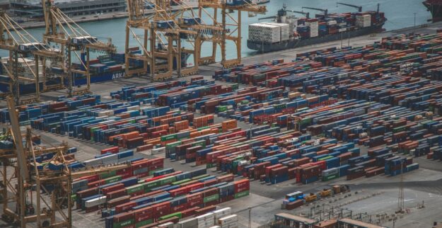 Navigating Evolving Supply Chain Realities Navigating Evolving Supply Chain Realities
