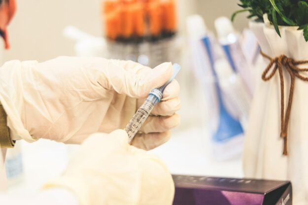 Navigating Pharmaceutical Logistics: Upholding Safety and Compliance Standards in Warehousing Navigating Pharmaceutical Logistics: Upholding Safety and Compliance Standards in Warehousing