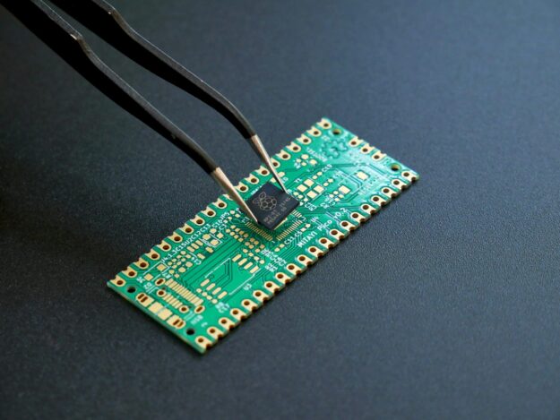 Taiwan’s Supply Chain Empowers Early Mass Production of Cutting-Edge High Bandwidth Memory Taiwan's Supply Chain Empowers Early Mass Production of Cutting-Edge High Bandwidth Memory