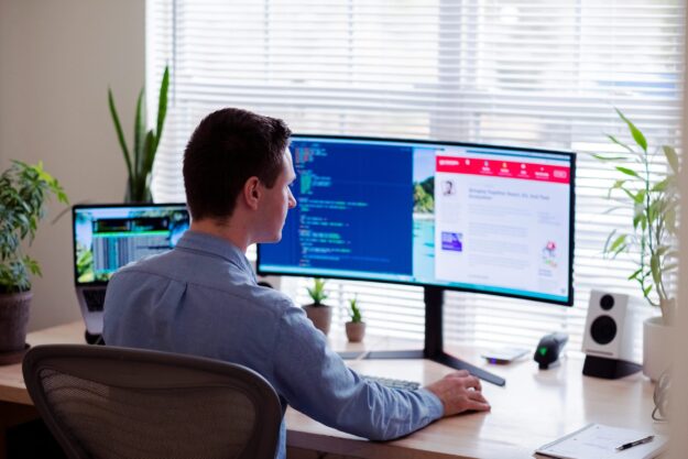 Logistics Scheduling Software Startup Secures $2.75 Million Pre-Series A Funding for Expansion Logistics Scheduling Software Startup Secures $2.75 Million Pre-Series A Funding for Expansion