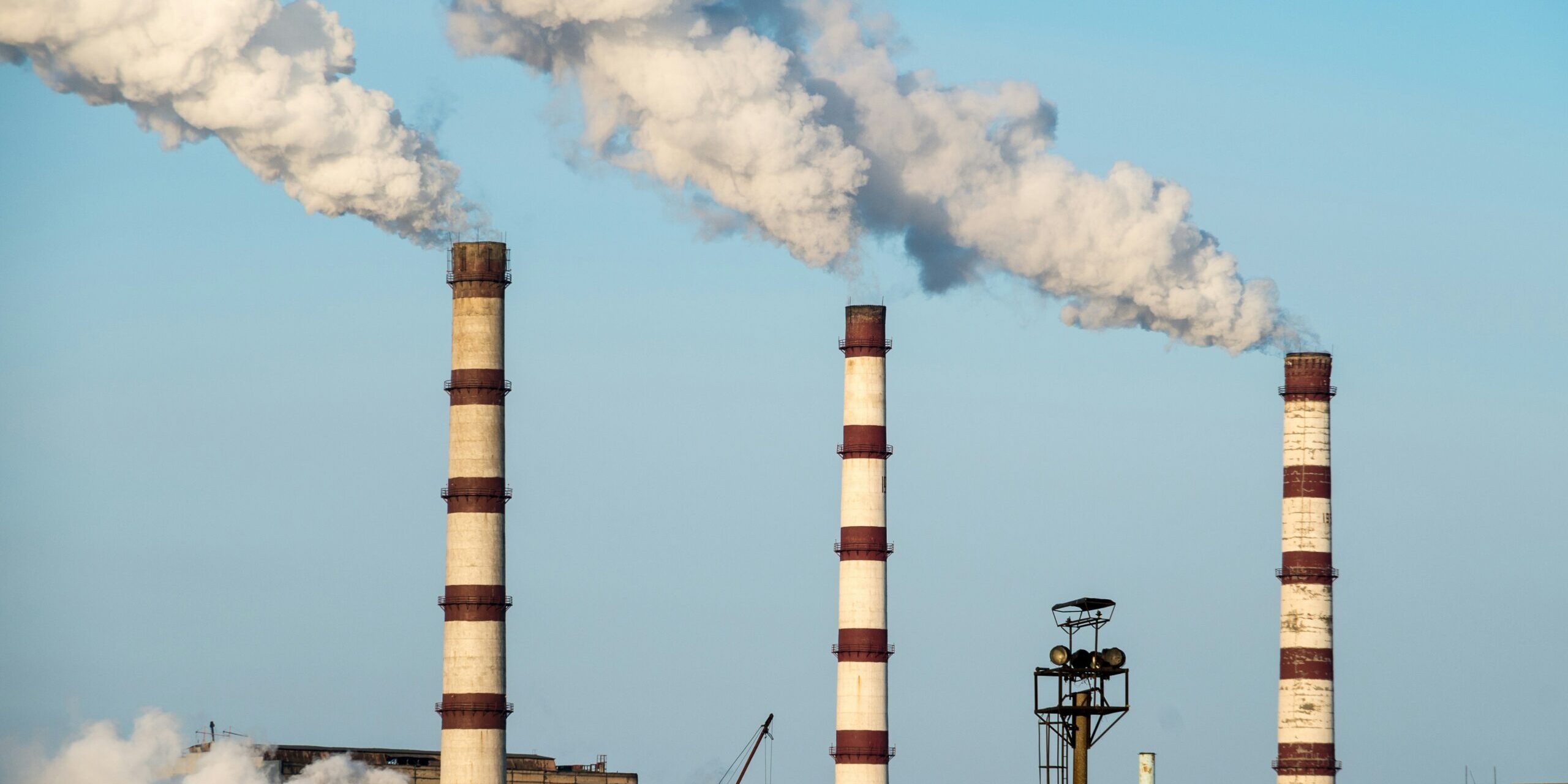 Leading Auto Manufacturer Reduces Supply Chain Emissions with Renewable Fuels Leading Auto Manufacturer Reduces Supply Chain Emissions with Renewable Fuels