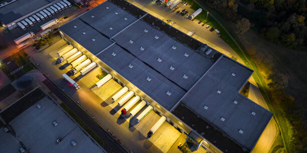 Innovative Logistics Hub in Shanghai Poised for Completion Innovative Logistics Hub in Shanghai Poised for Completion