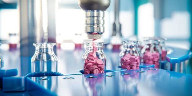 Strengthening Pharma Supply Chains: The Power of Visibility and Control Strengthening Pharma Supply Chains: The Power of Visibility and Control