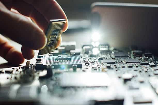 Japan Strengthens Oversight to Secure Chip Supply Chain Japan Strengthens Oversight to Secure Chip Supply Chain