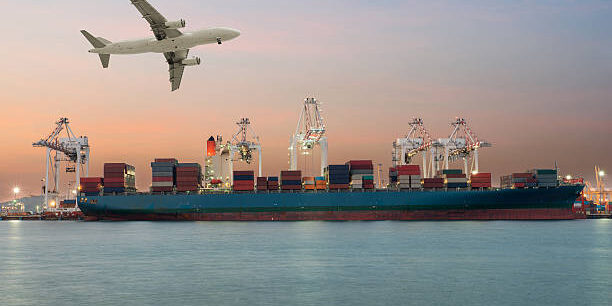 Optimizing Supply Chains with Strategic Air and Ocean Freight Choices Optimizing Supply Chains with Strategic Air and Ocean Freight Choices