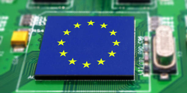 Enhancing the Resilience of the European Union Semiconductor Supply Chain with a Forward Looking Monitoring Framework Enhancing the Resilience of the European Union Semiconductor Supply Chain with a Forward Looking Monitoring Framework