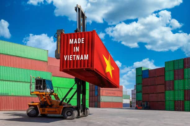 Vietnam Strengthens Role as Strategic Supply Chain Hub in Asia Vietnam Strengthens Role as Strategic Supply Chain Hub in Asia